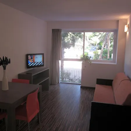 Rentalmar Park Apartment
